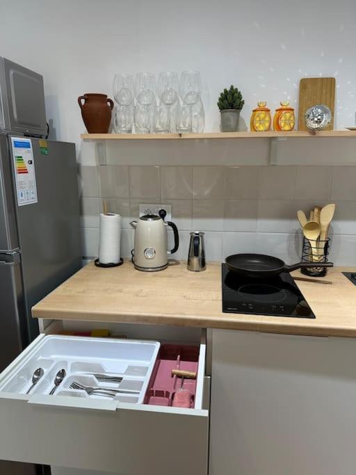 Cozy Urban Retreat Apartment Nur-Sultan (Astana)