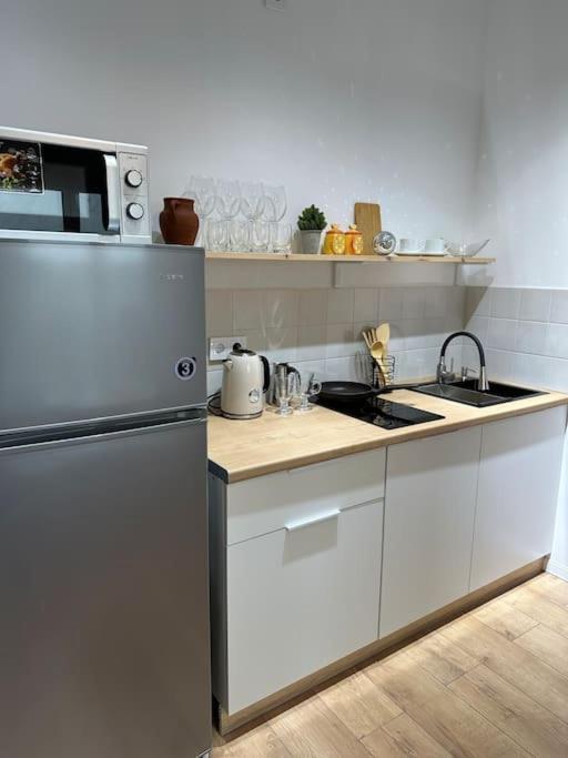 Cozy Urban Retreat Apartment Nur-Sultan (Astana)